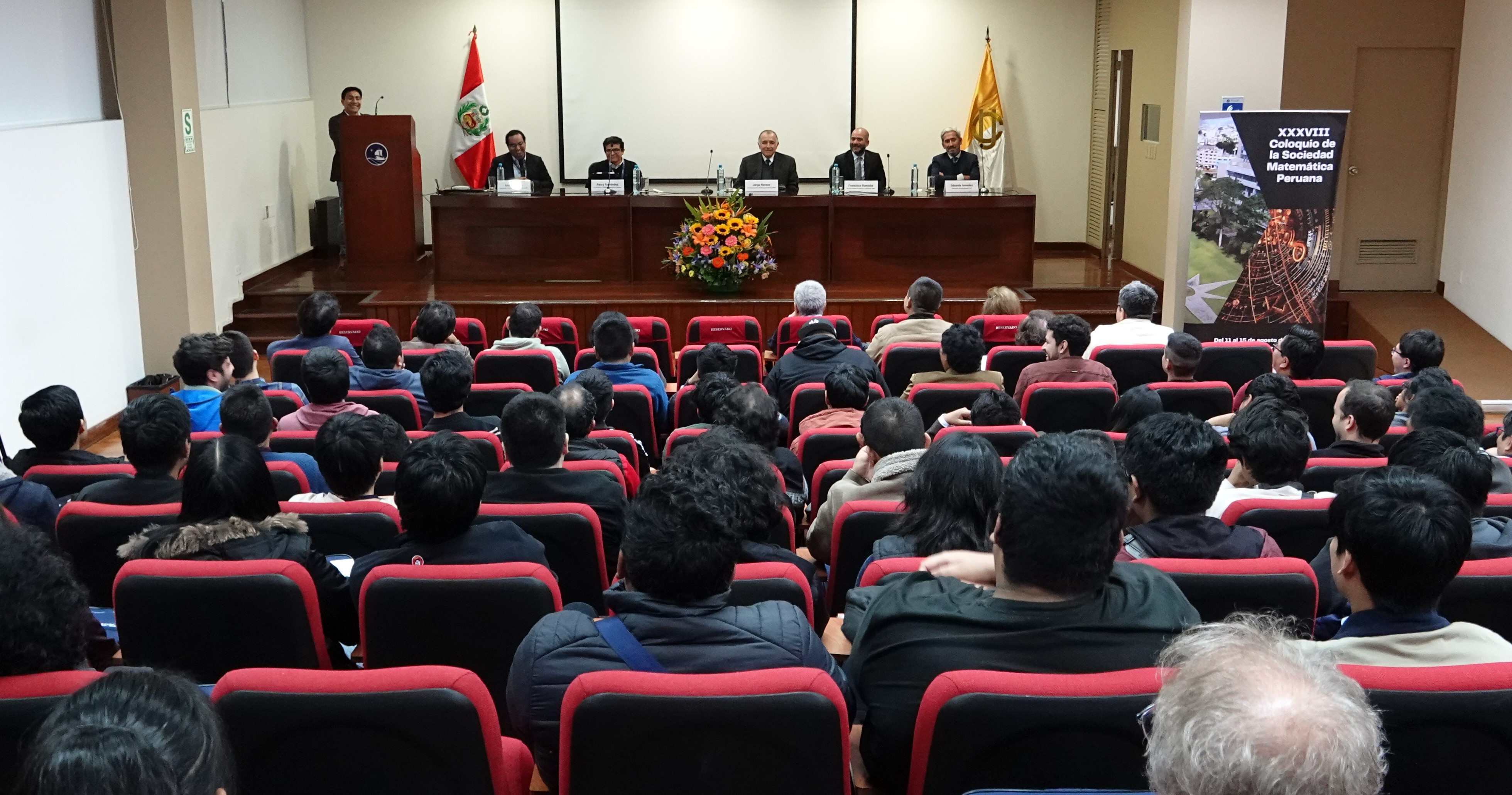 Inauguración XXXVIII Coloquio de la Sociedad Matemática Peruana