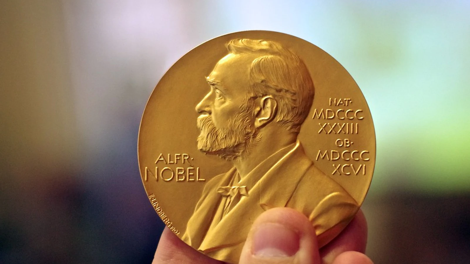 Conoce a los ganadores del Premio Nobel de Física y Química 2025
