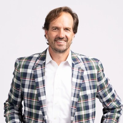 Clayton Dobbs Leader of Global Revenue and GTM Strategy