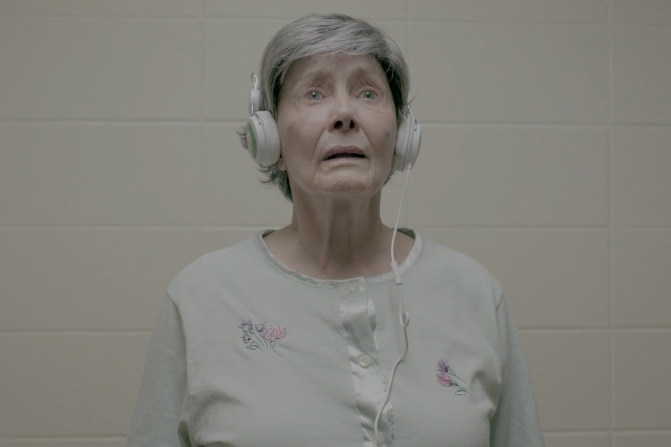 video thumbnail for the residents trailer