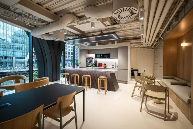 Inside UNTIL Canary Wharf