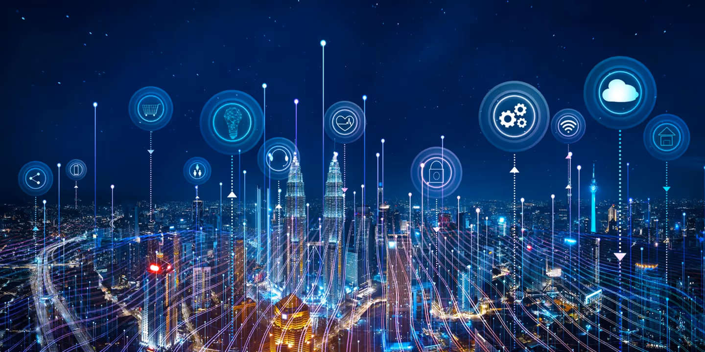 Discover 14 common cloud modernization mistakes and how to avoid them. Ensure a successful transformation by sidestepping these pitfalls. Partner with us today.