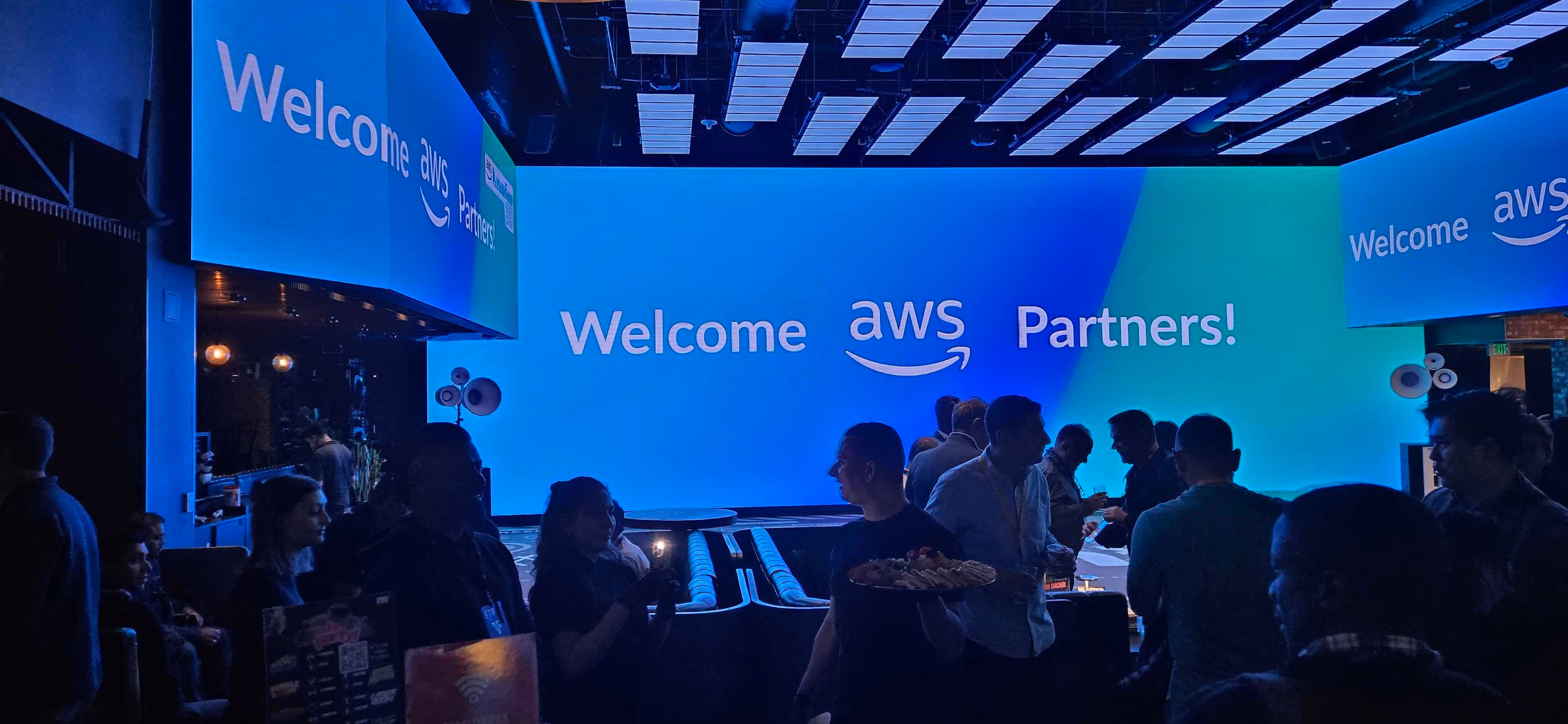 Understanding Amazon Elastic VMware Service (EVS) and Its Practical Applications