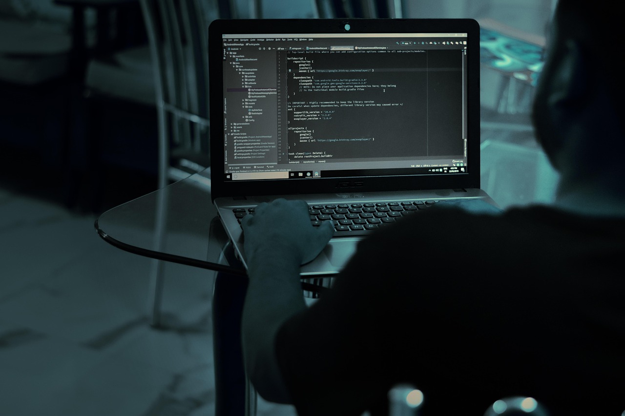 Discover the best legacy application modernization services companies in 2026. Compare CloudGeometry, SCAND, Capgemini and more before you decide.