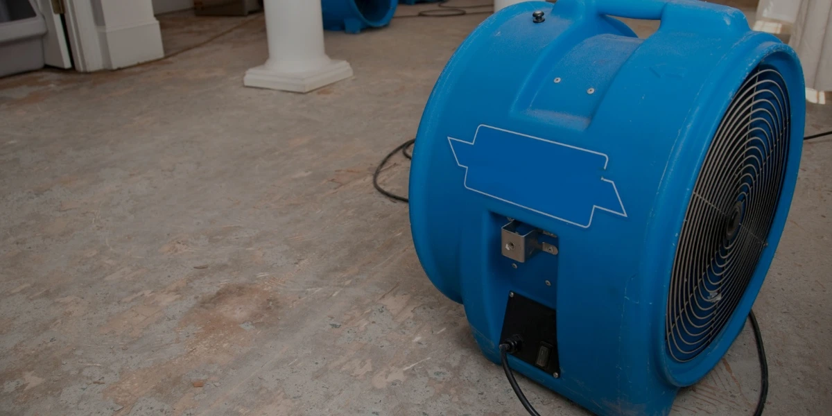 Water Damage Restoration Service in Chicago