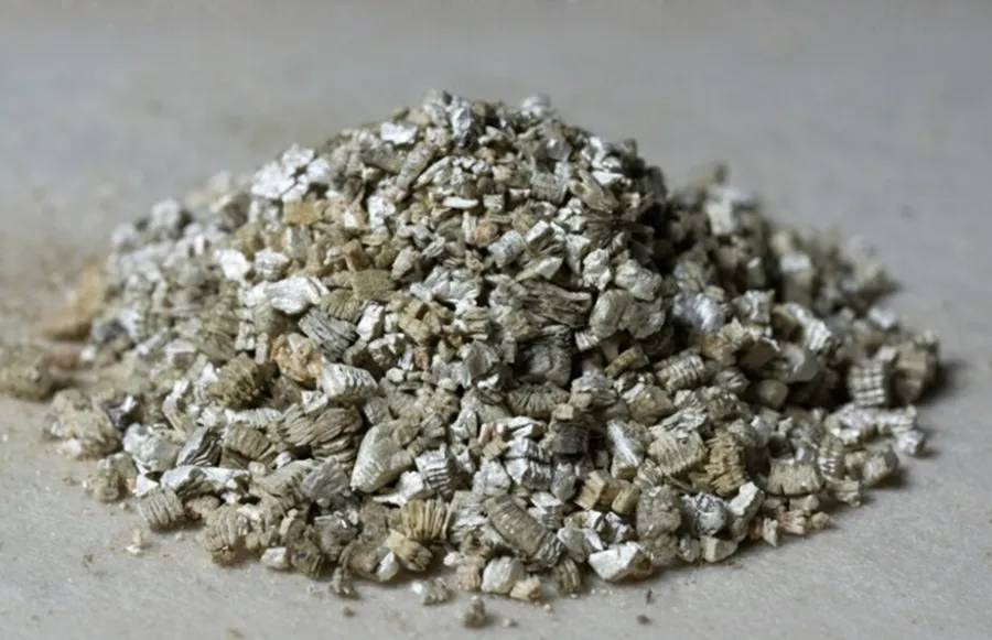 Pile of loose vermiculite insulation granules