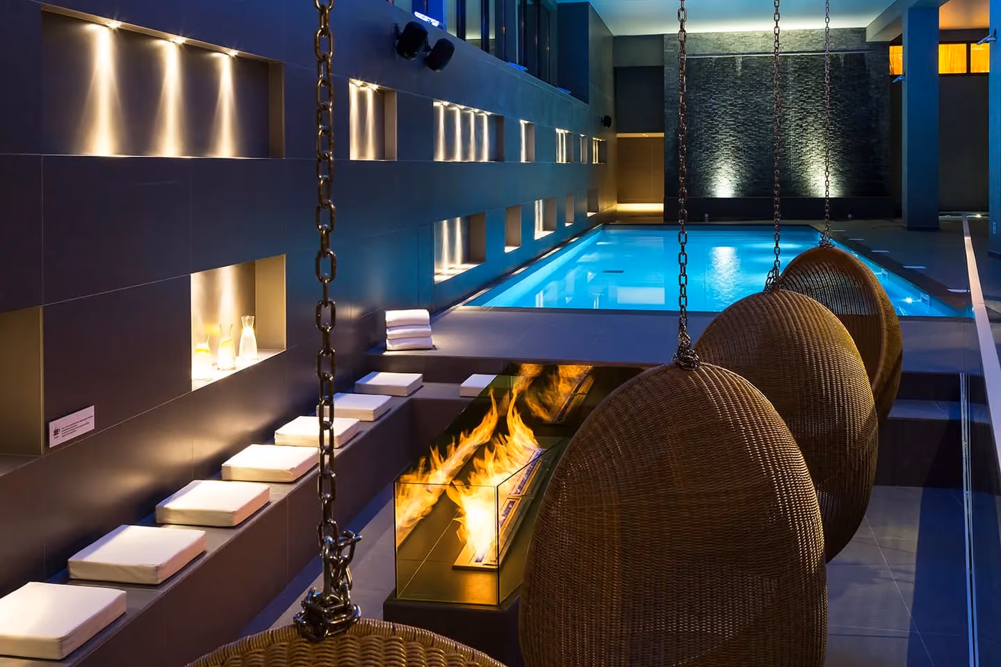 PIscine et Spa de l'hôtel Héliopic
