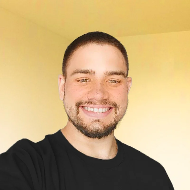 Артем Маслов