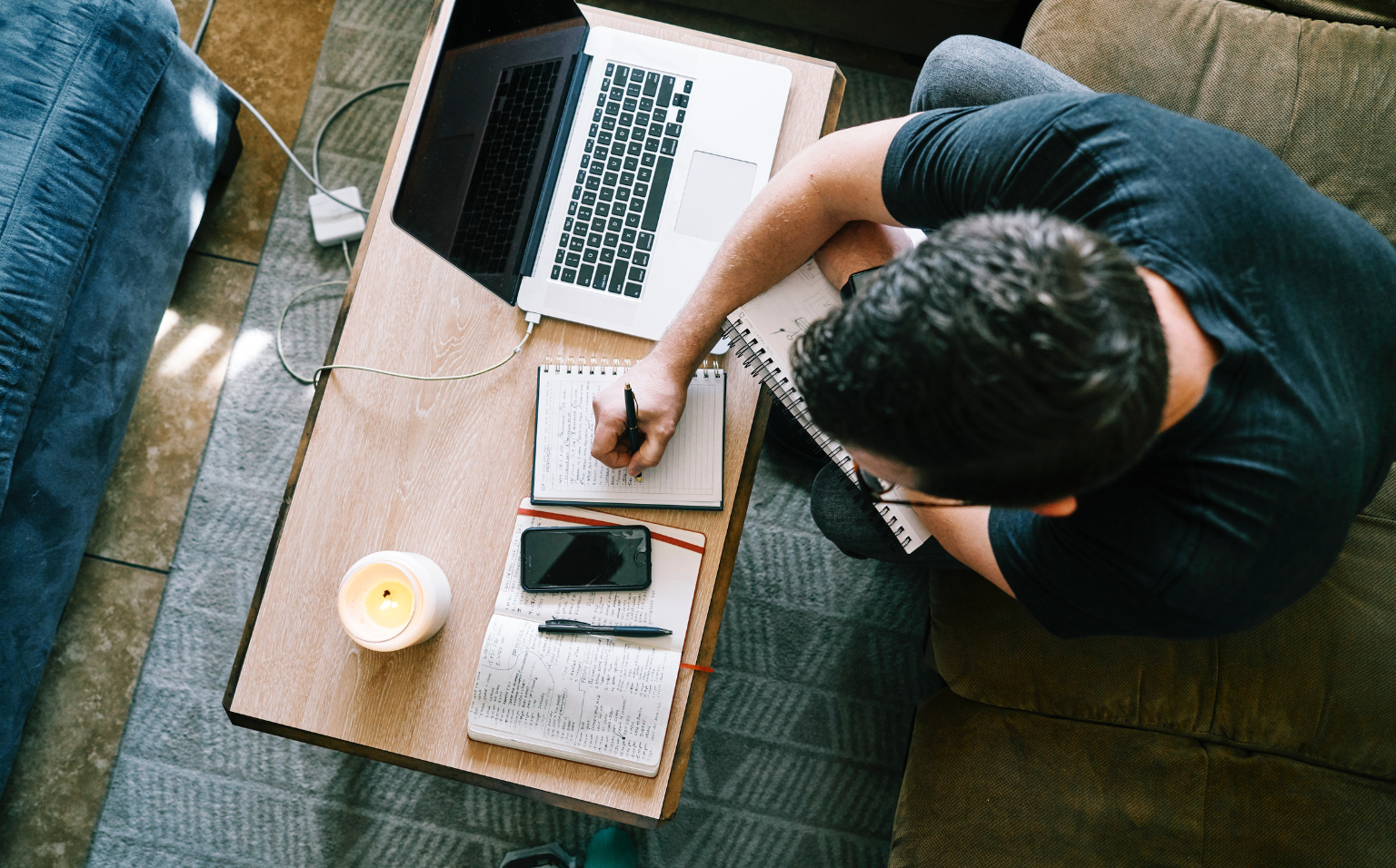 B R3V Marketer working