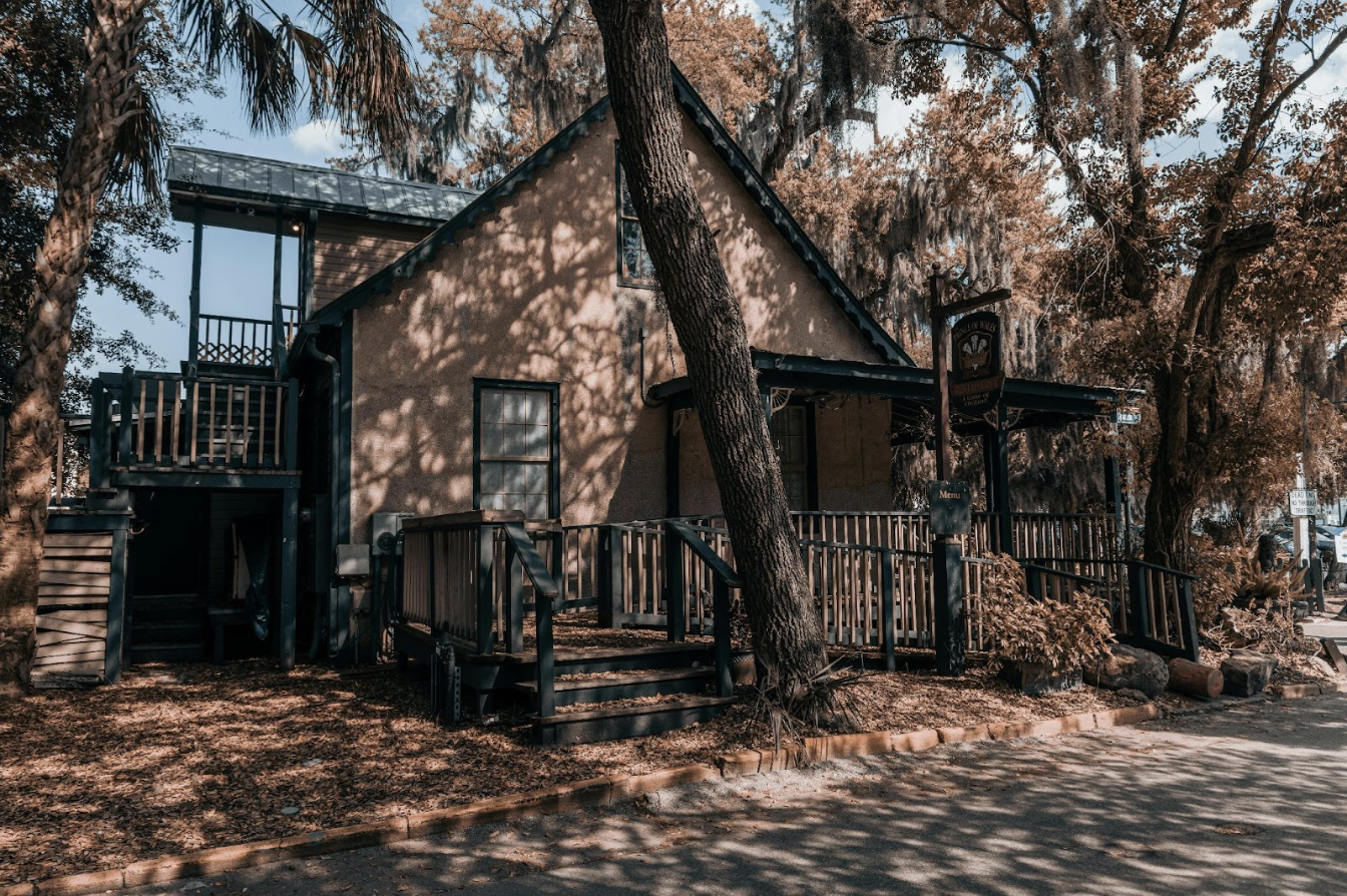 How Do You Build a Stylish ADU Design for Suburban Georgia Lots?