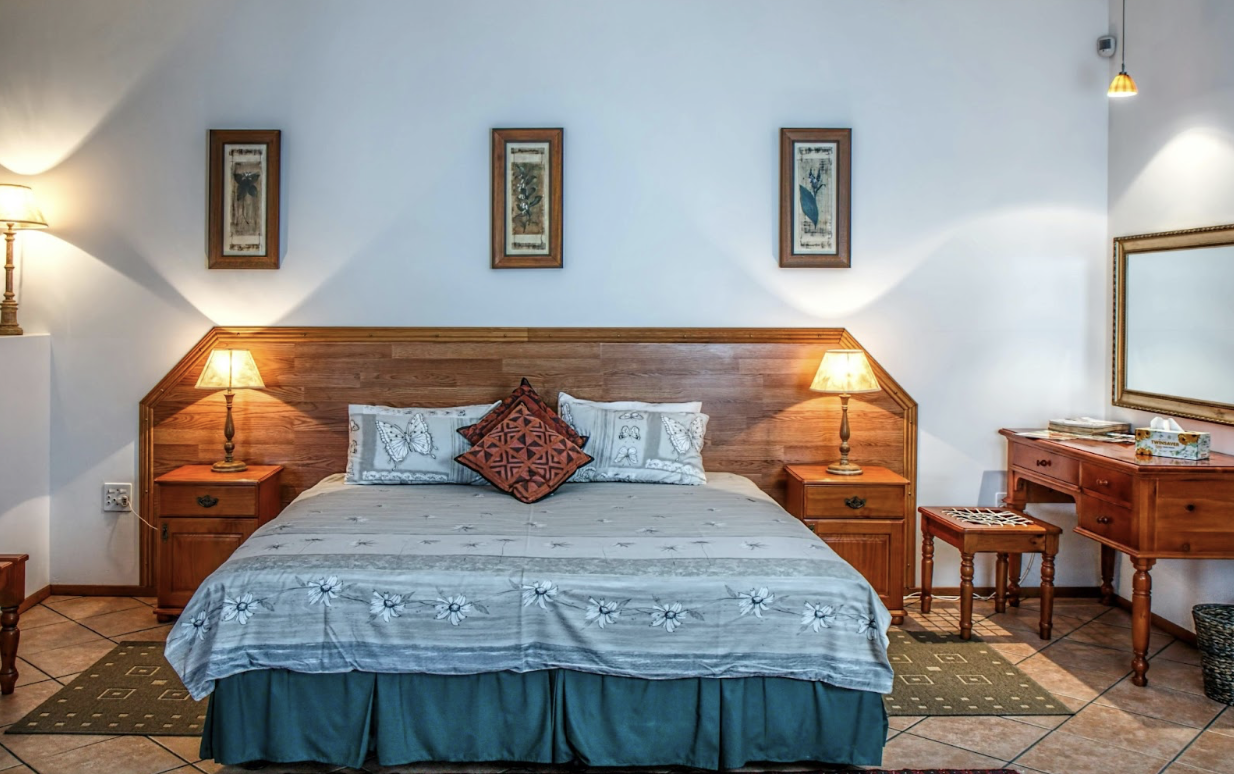 Bedroom ADU Interior Design Ideas for Comfort and Privacy.