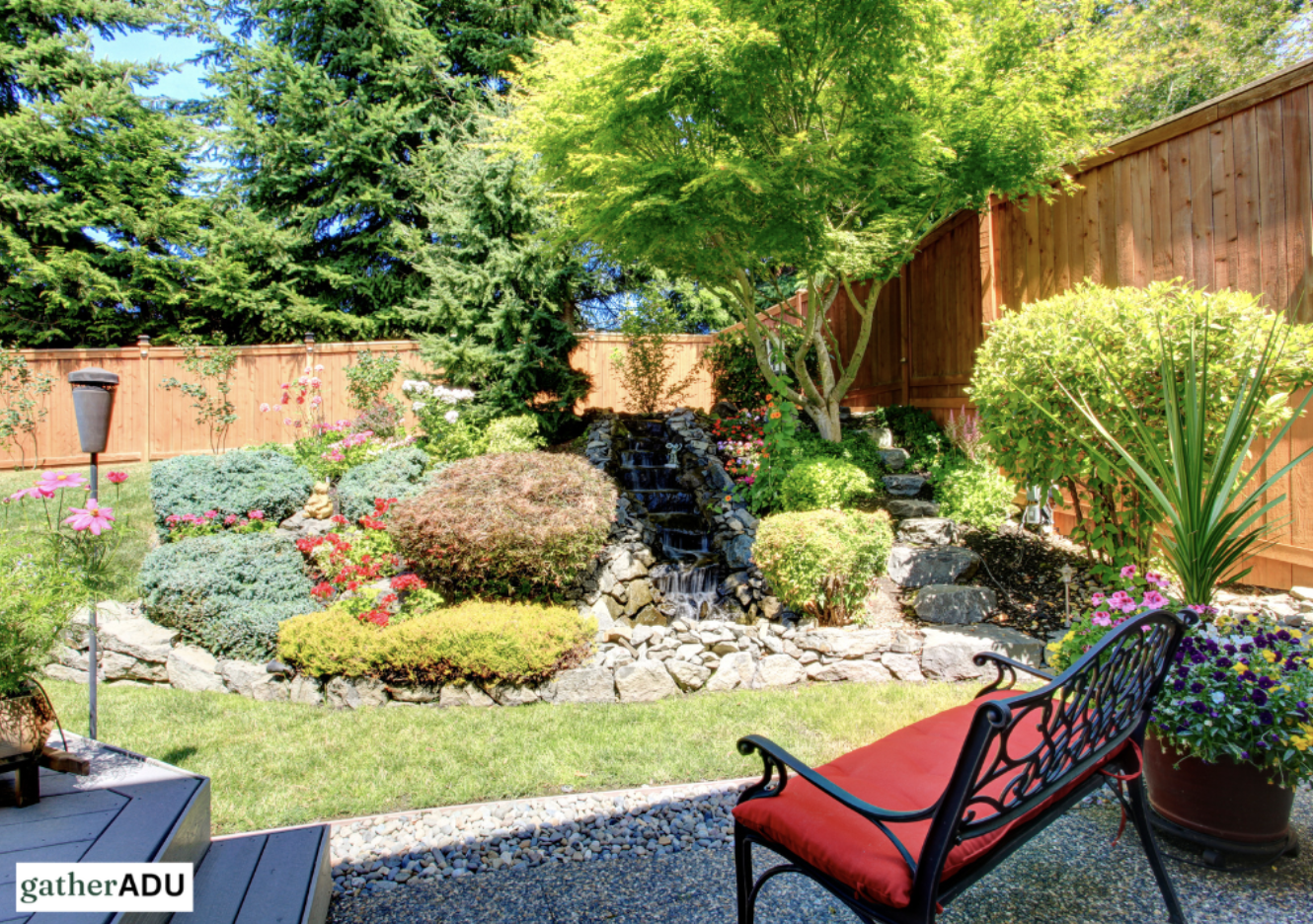 How Do Modern ADU Designs Fit Small Backyards in Oregon?