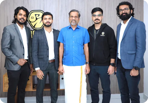 5 people in a photo which are company founders and mr shidhar vembu