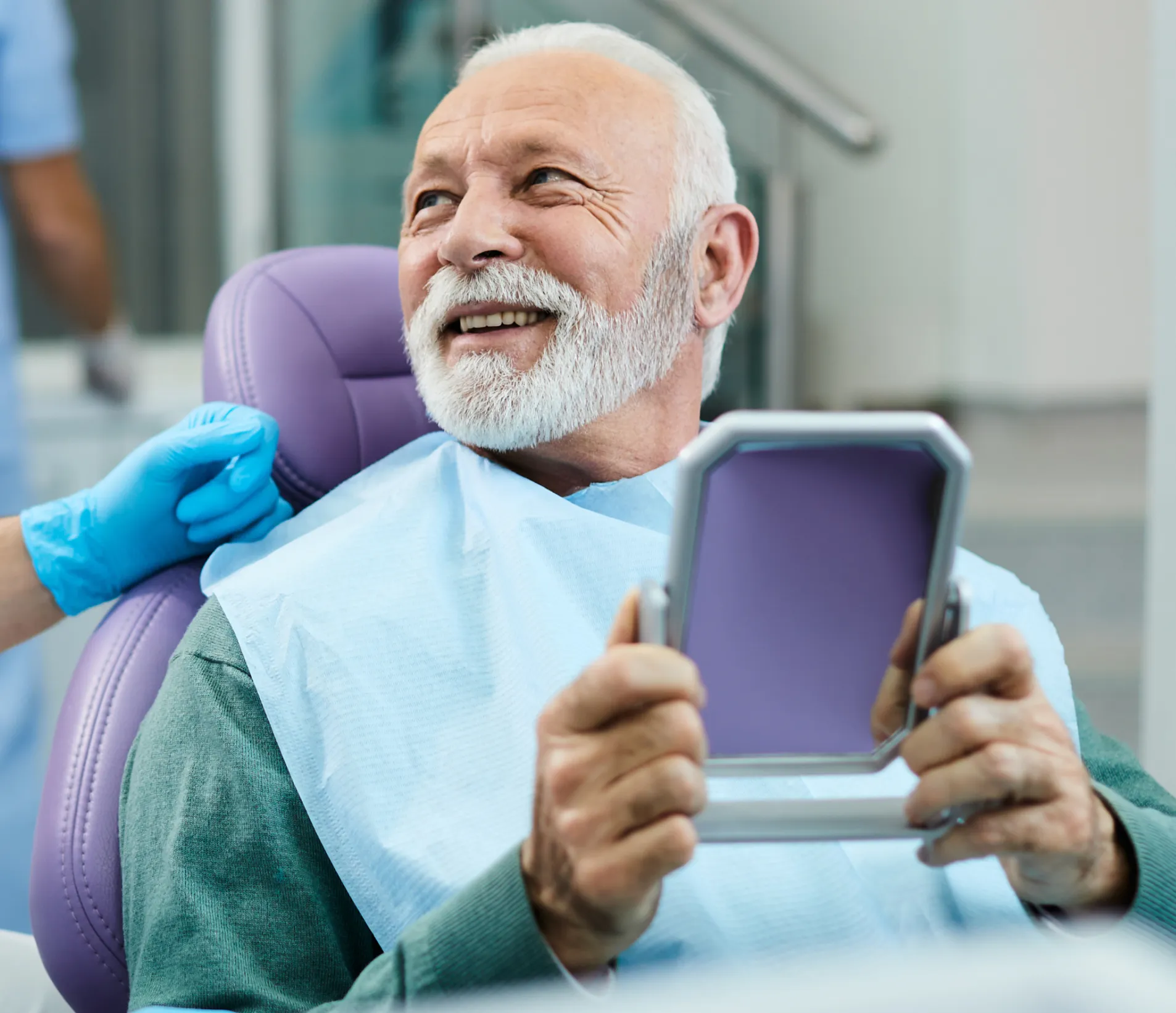 Senior Dental Carein Peterborough, ON