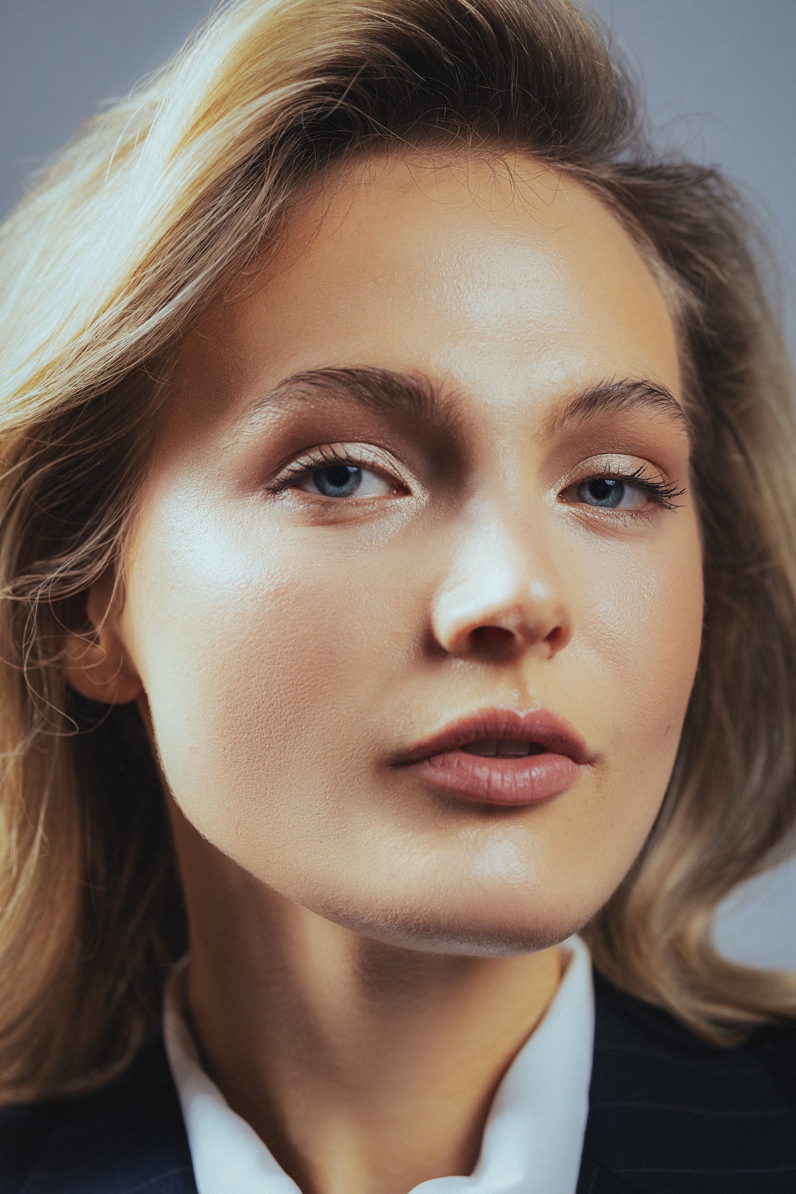 Modelo en la plaza de Cibeles