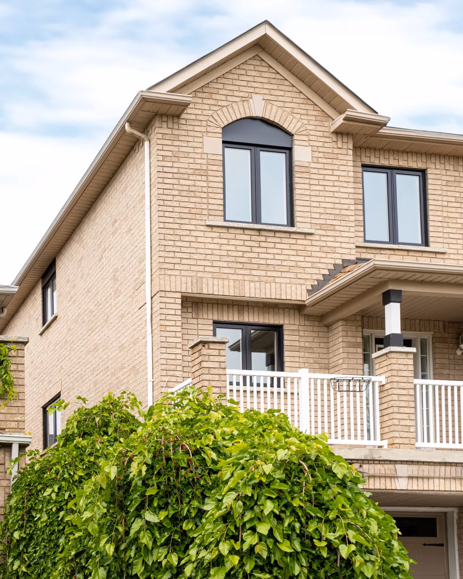 Typical Windows and Doors Installation - Clera Windows + Doors