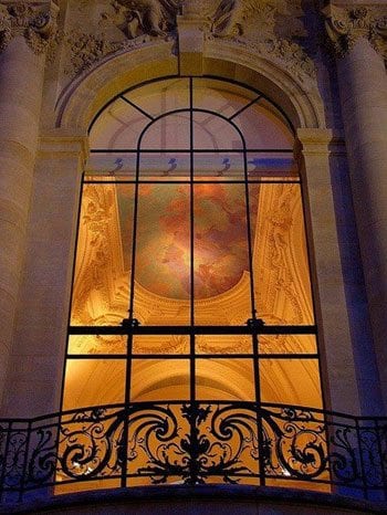 Decorating With Architectural Glass - Clera Windows + Doors