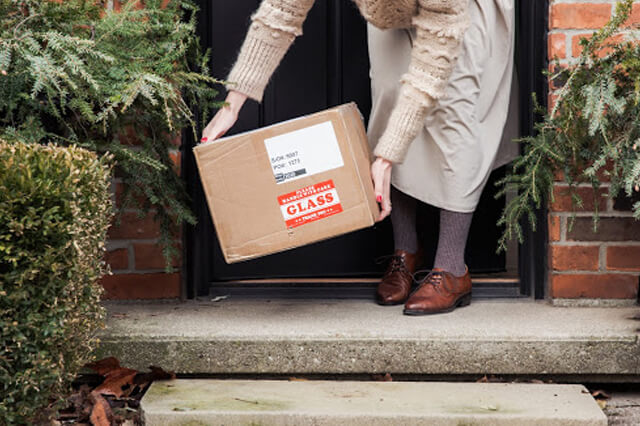 Track Packages Or Guests Of A Smart Doorbell - Clera Windows + Doors