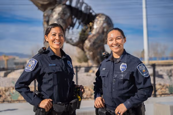 2 female north las vegas pd officers