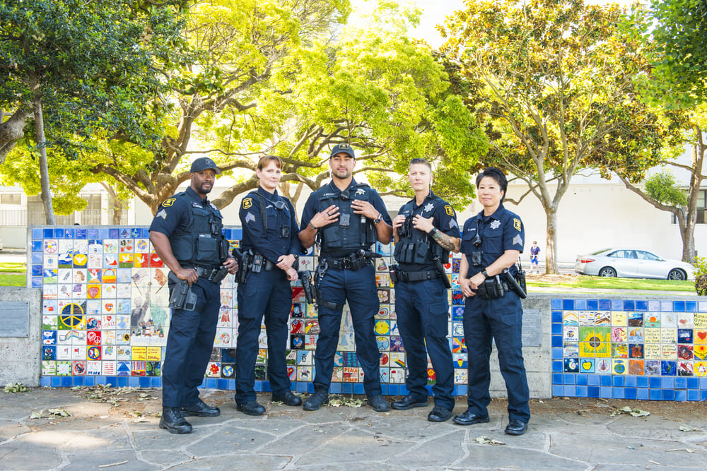 5 officers