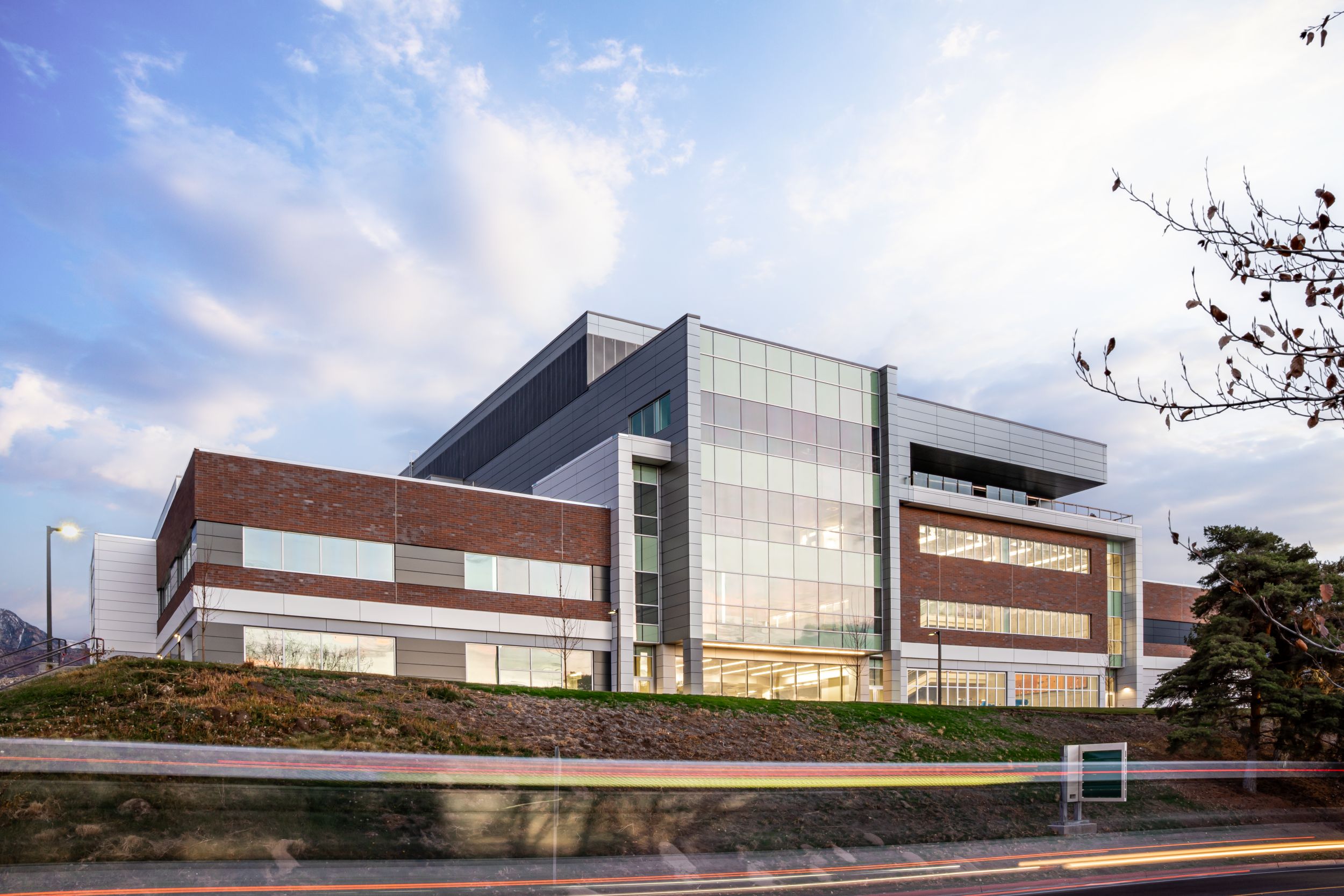Utah Valley University Engineering and Technology Building