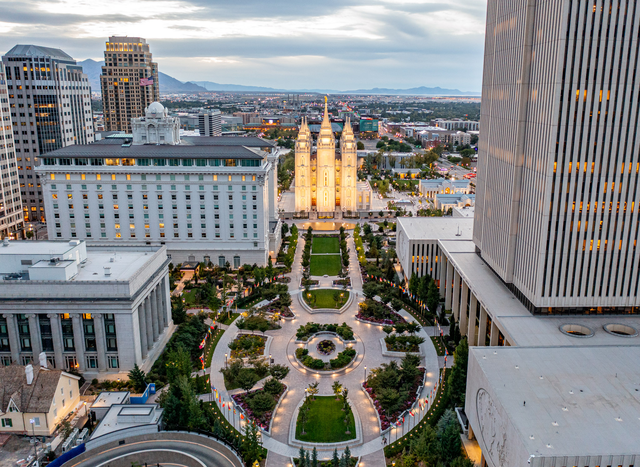 The Church of Jesus Christ of Latter-day Saints Main Street Plaza & Parking Structure