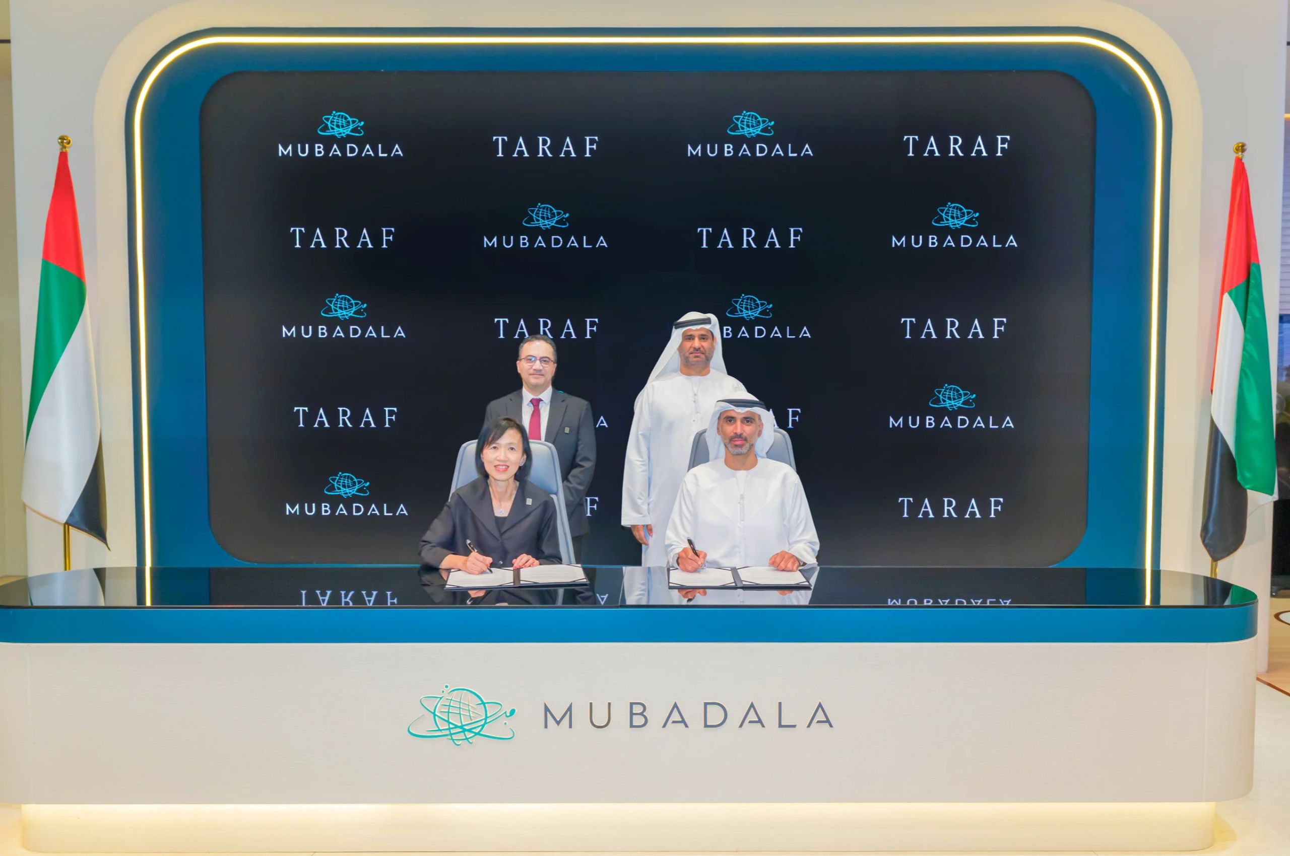 TARAF Signs MoU with Mubadala to Explore Major Mixed-Use Waterfront Development on Al Reem Island