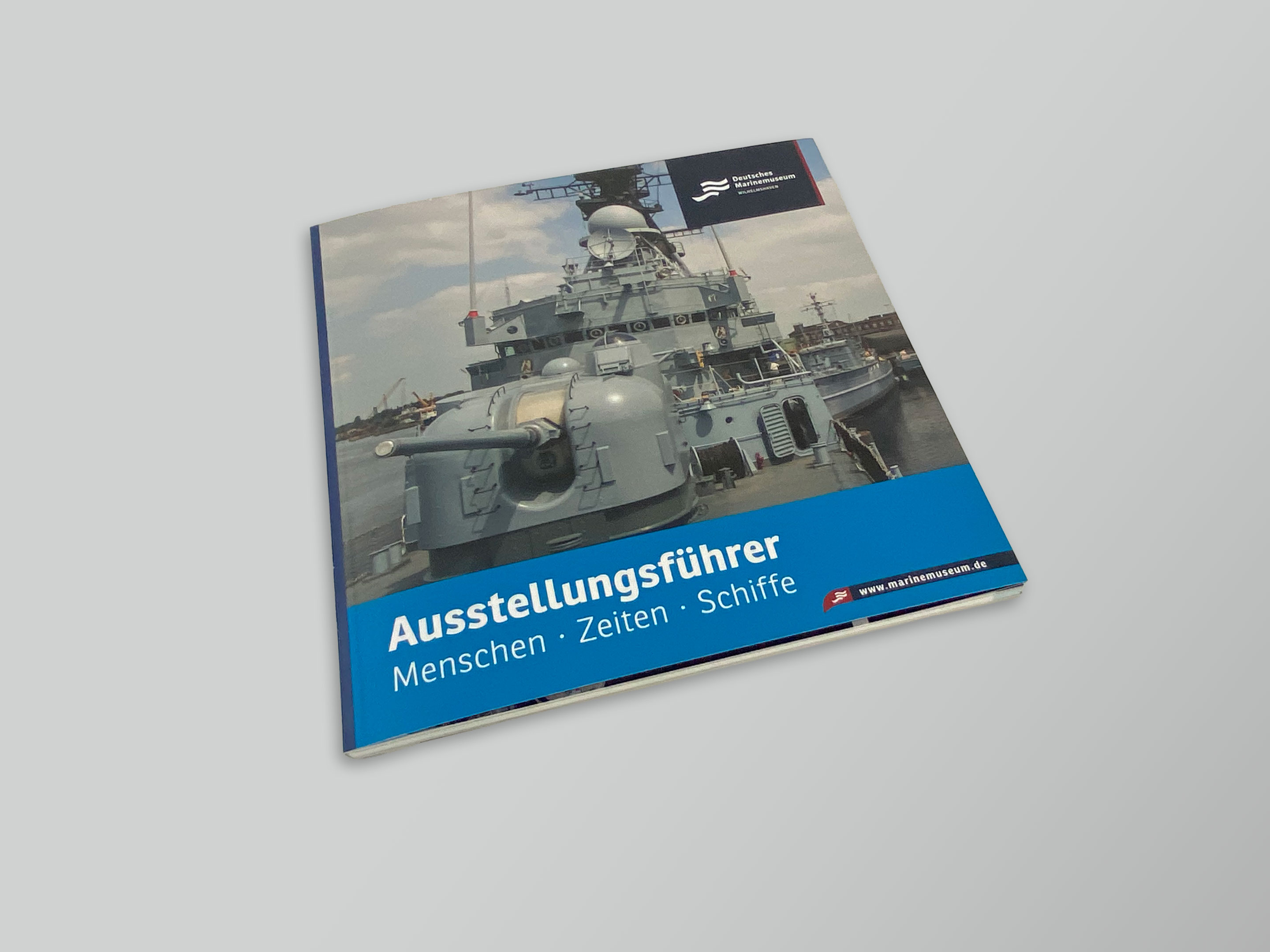 Marine Ausstellungsführer