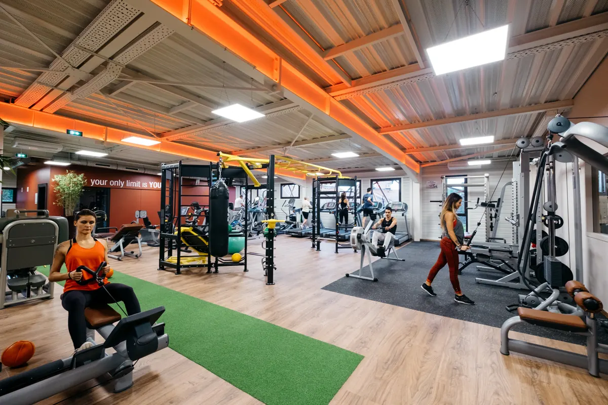 In & Out Fitness by Club 7