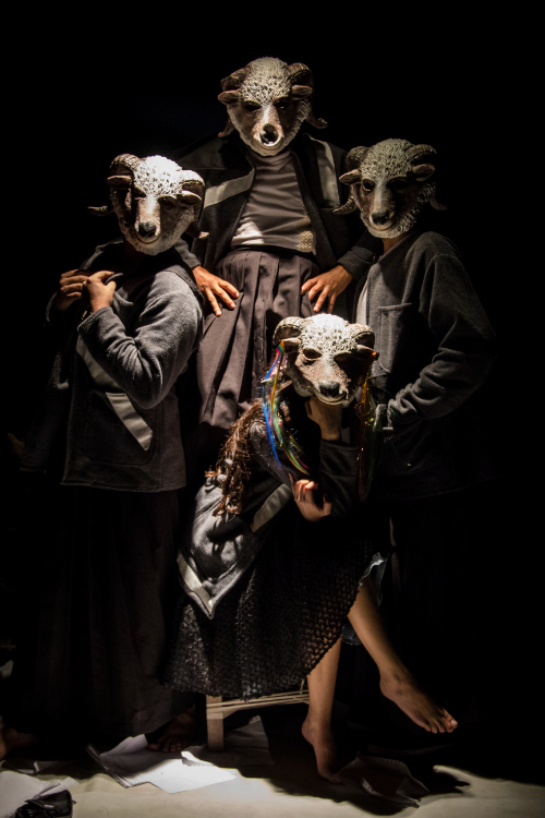 Os Sapatos que Deixei pelo Caminho