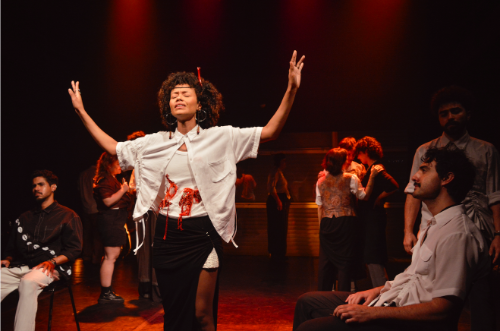 Tudo em Volta Está Deserto