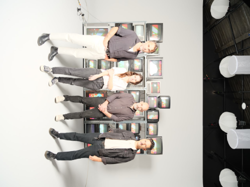 LINDA MARTINI: Somos os Linda Martini! Prazer!