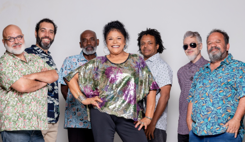 Clube do Balanço convida Paula Lima