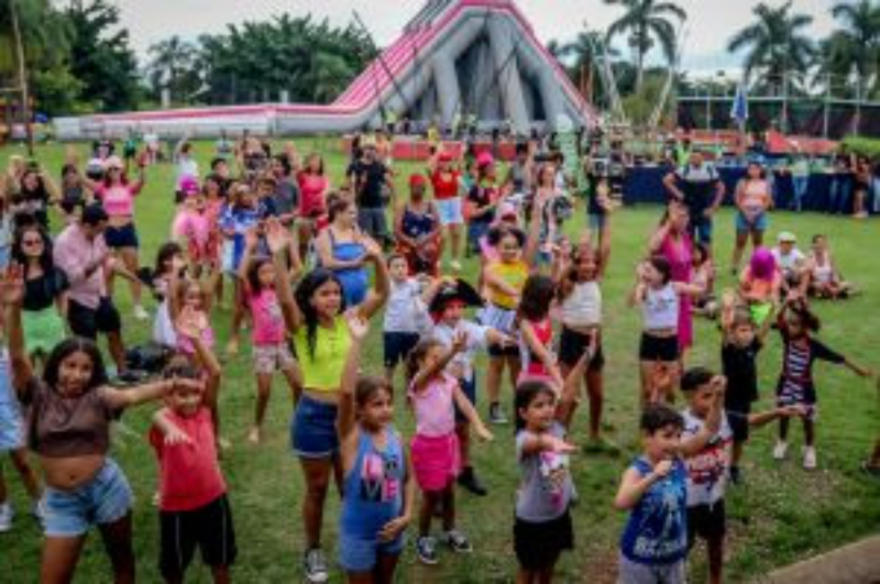 Carnaval do Família no Parque