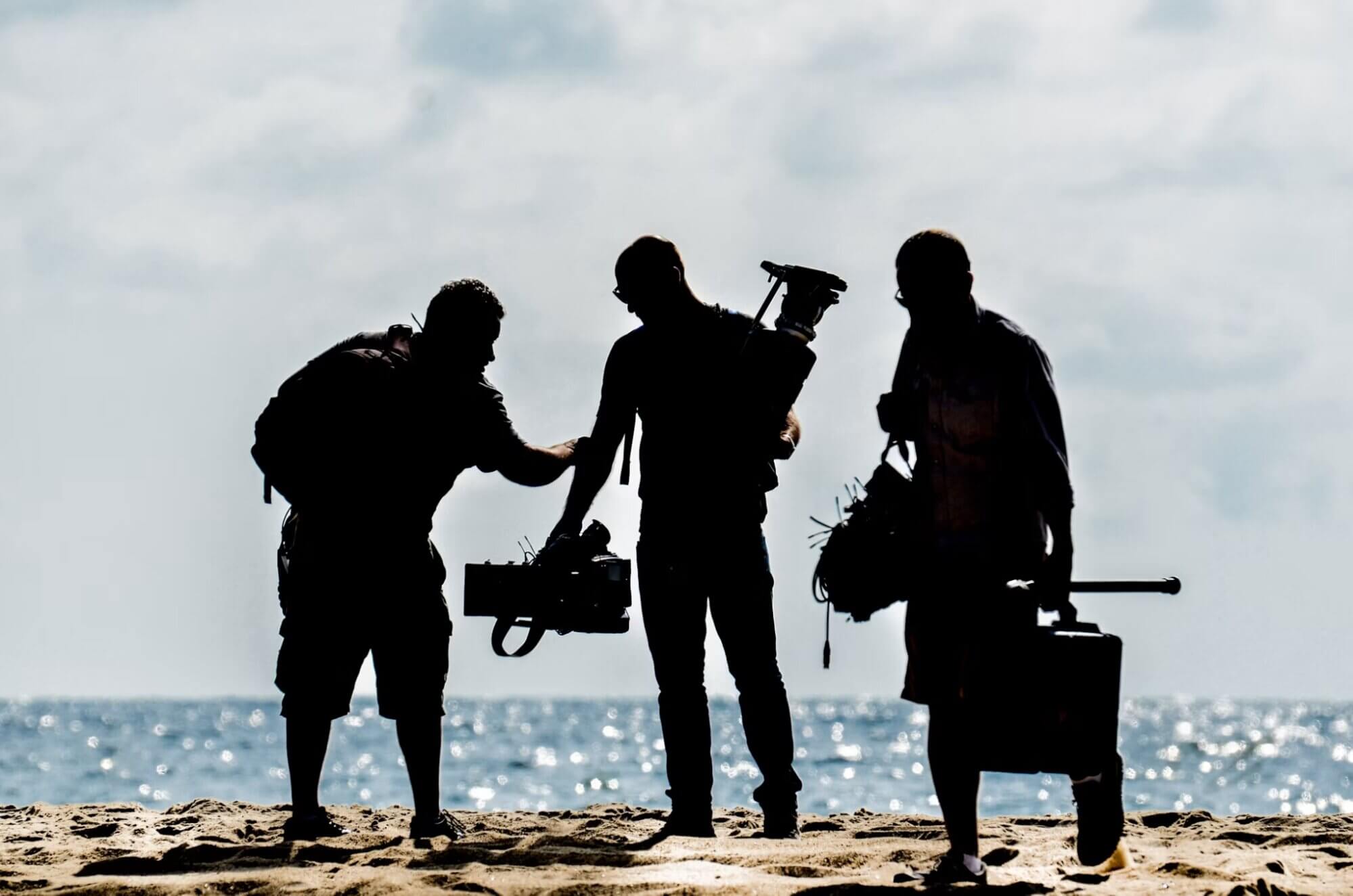 Popular States for Independent Film Incentives - Wrapbook - Camera Crew
