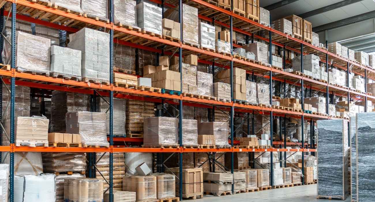 Como os galpões logísticos impulsionam o e-commerce?