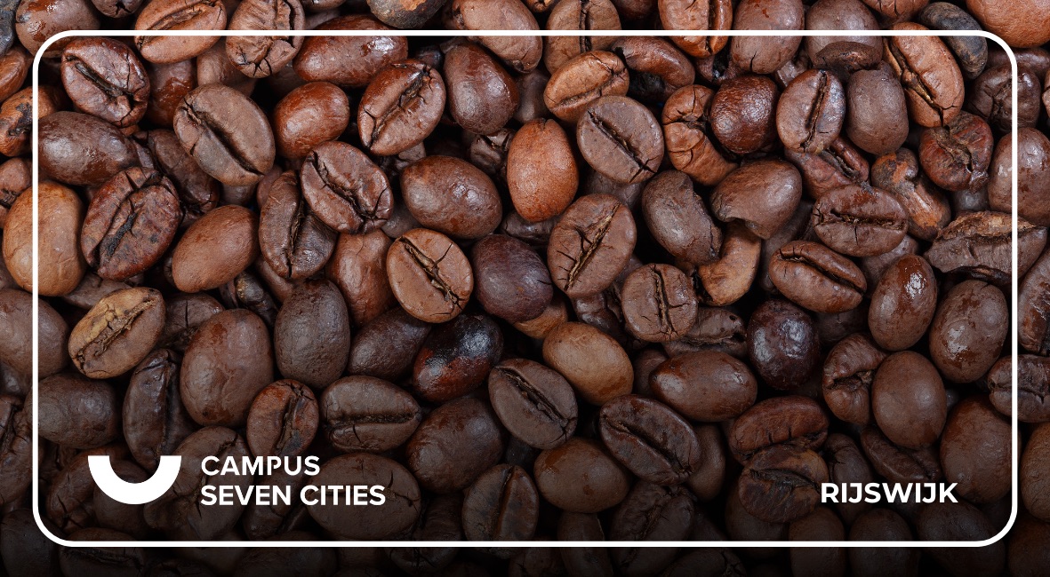 Koffiebonen met Campus Seven Cities-logo, locatie Rijswijk.