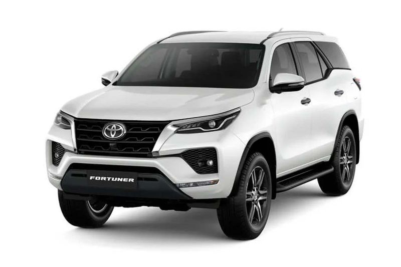 Fortuner  2 000 Thb / day – photo 1