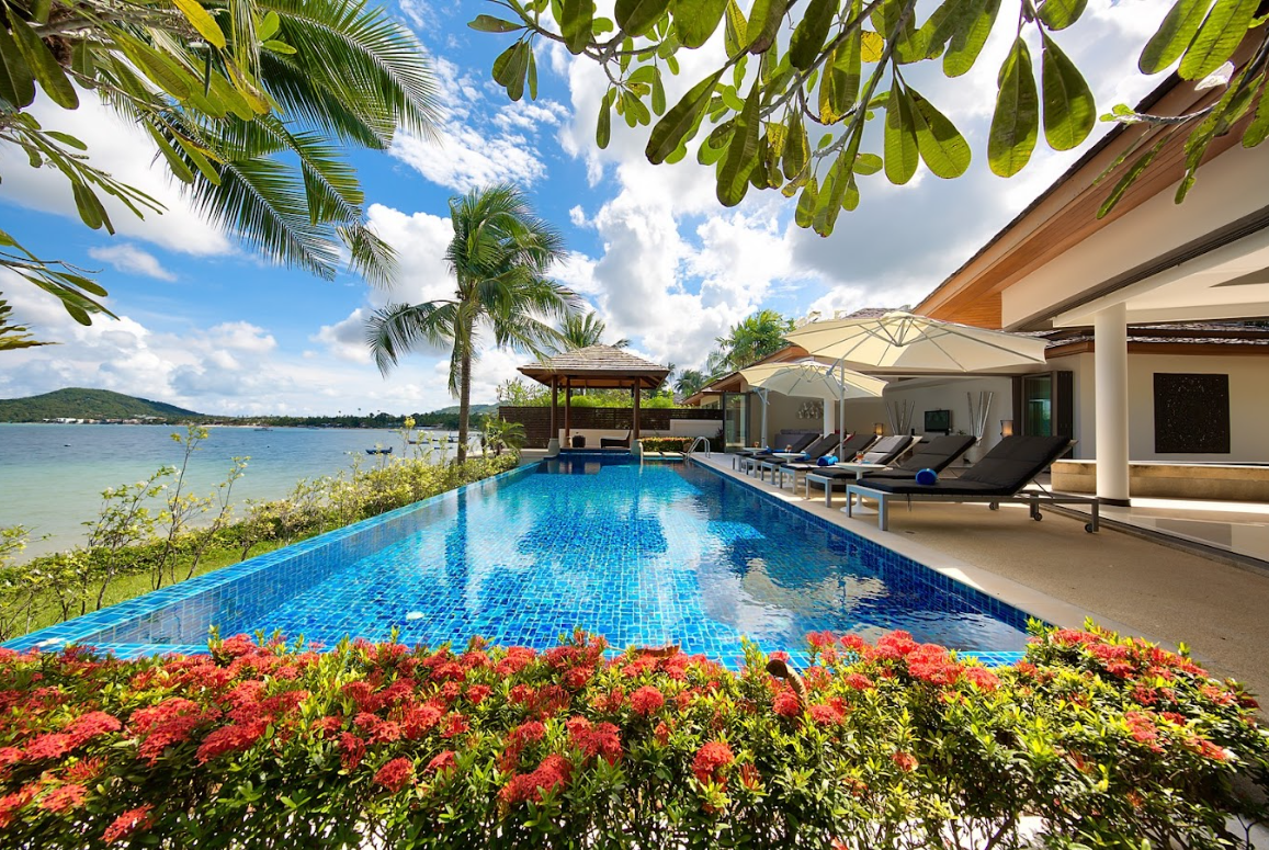 Benbaan  4-Bed 4.5-Bath Villa in Bophut, Samui