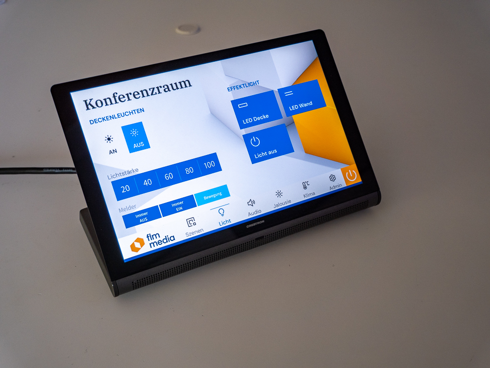 Raumsteuerung – Medientechnik einfach bedienen