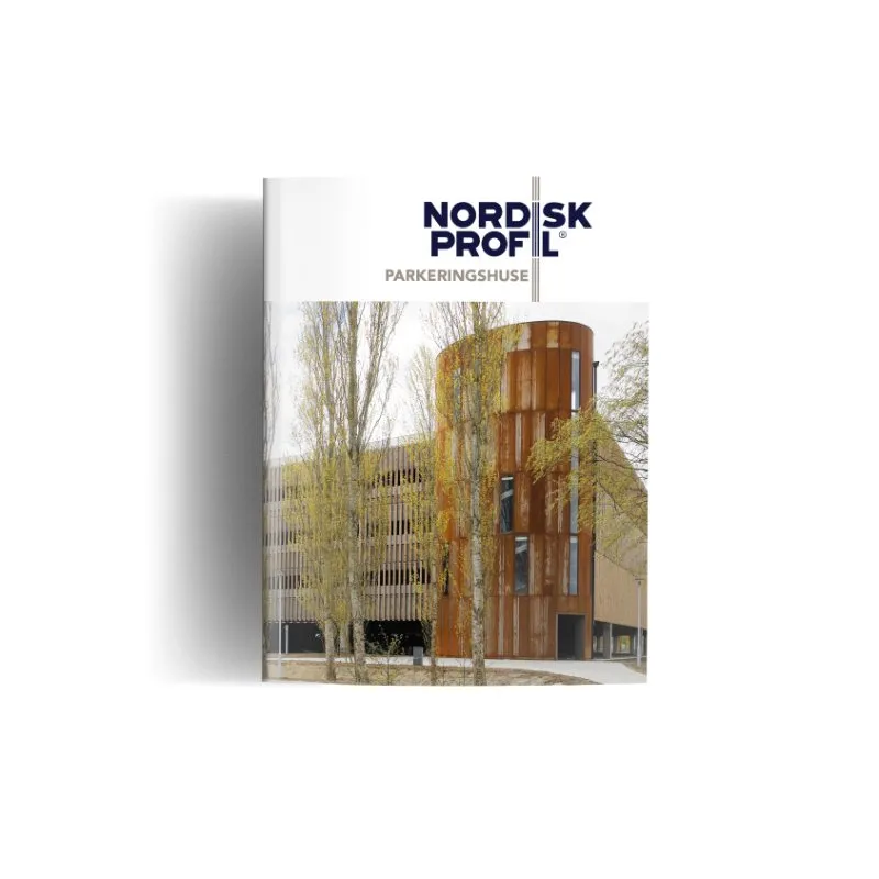 Billede af en moderne parkeringsbygning med træer foran og tekst Nordisk Profil Parkeringshuse.