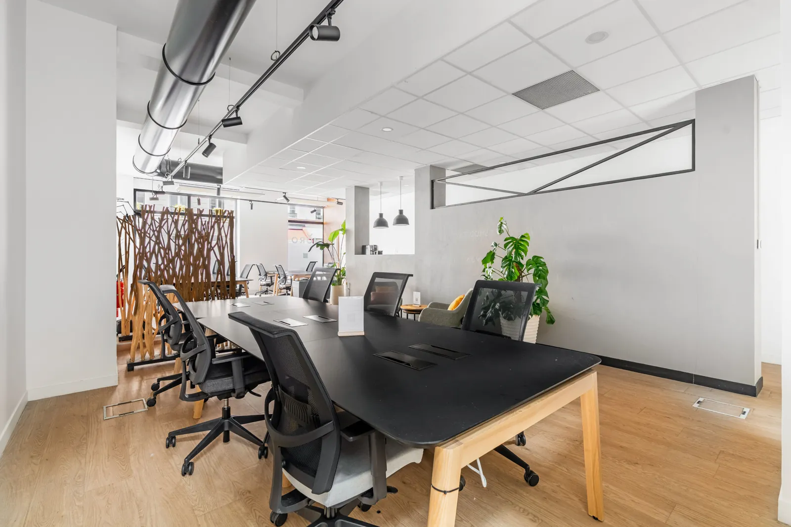 Bureau privatif 45 postes à louer à Paris 9e | Flashoffice