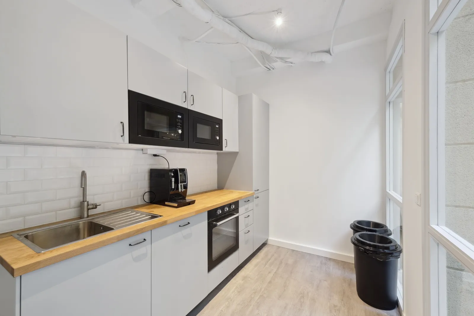 Bureau privatif 36 postes - Paris 8e, Rue Louis Murat