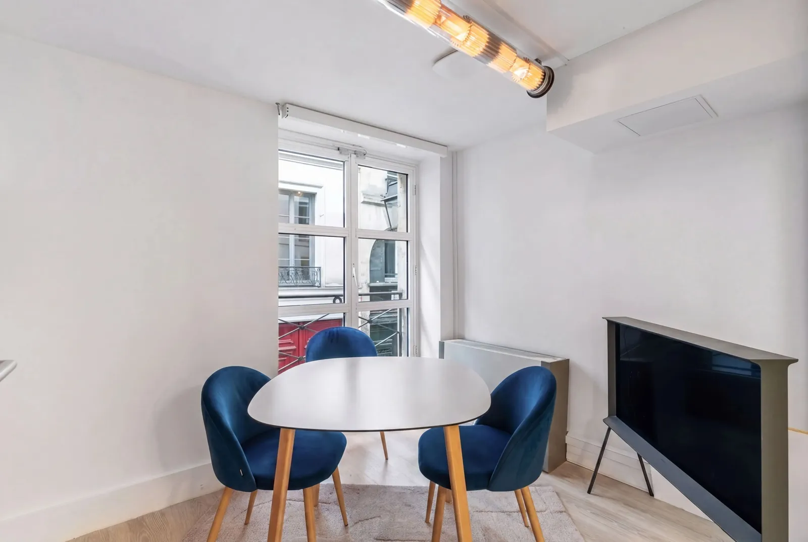 Bureau indépendant 26 postes - Paris 2e (Sentier)