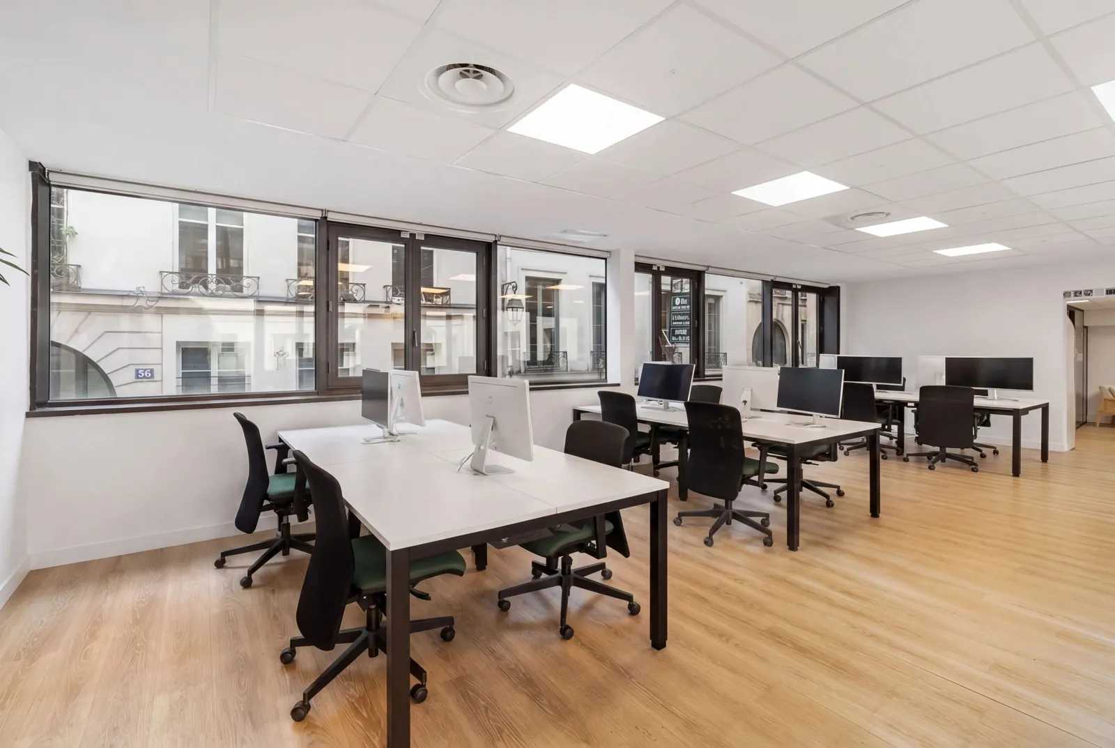 Bureau indépendant 26 postes - Paris 2e (Sentier)