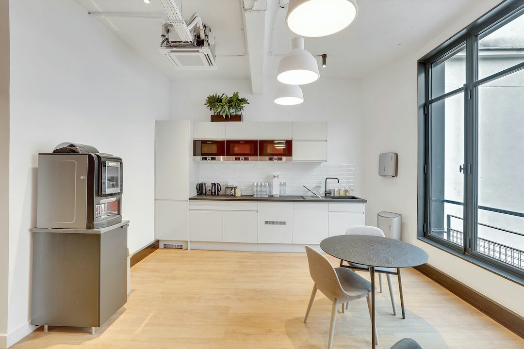 Bureau indépendant 166 postes - Paris 2e (Poissonnière)
