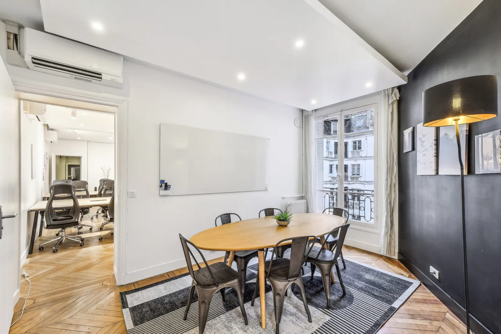 Bureau indépendant 24 postes - Paris 2e (Réaumur)