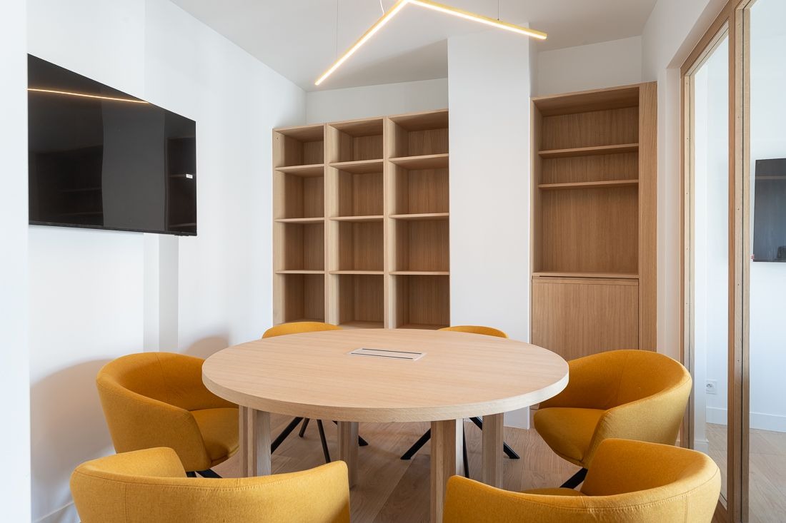 Bureau à louer Paris 1e