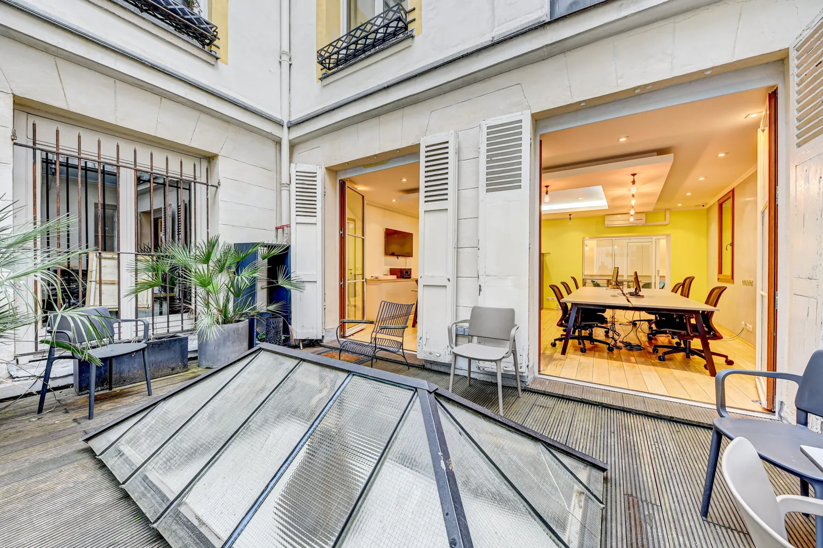 Bureau indépendant 22 postes - Paris 2e (Bourg l'Abbé)