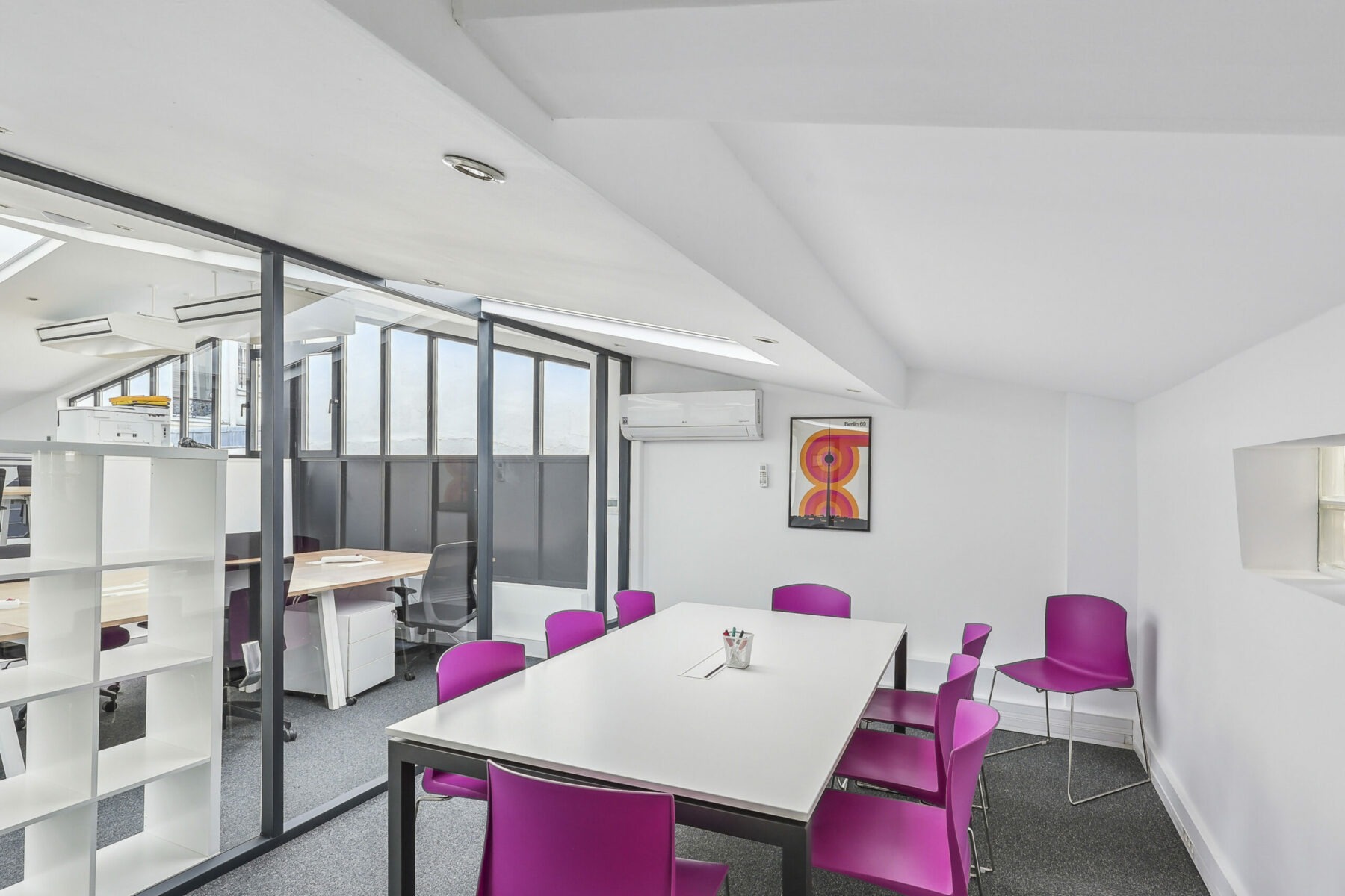 Bureau privé 15 postes - Paris 17e (Dames)